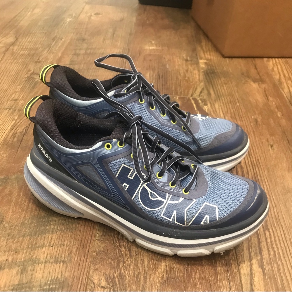 HOKA Bondi 4 running shoes